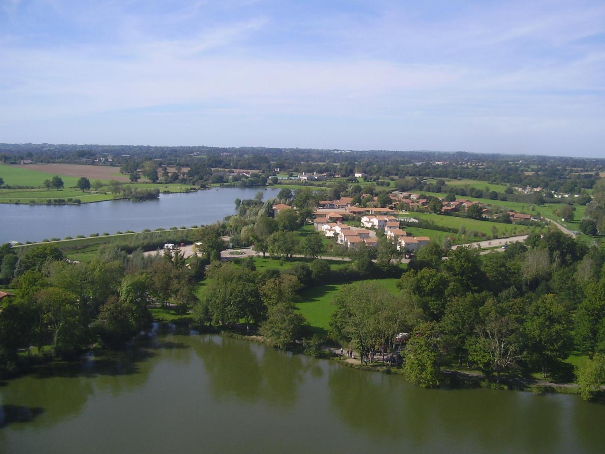 Pescalis Residence Les Maisons Du Lac Moncoutant ภายนอก รูปภาพ