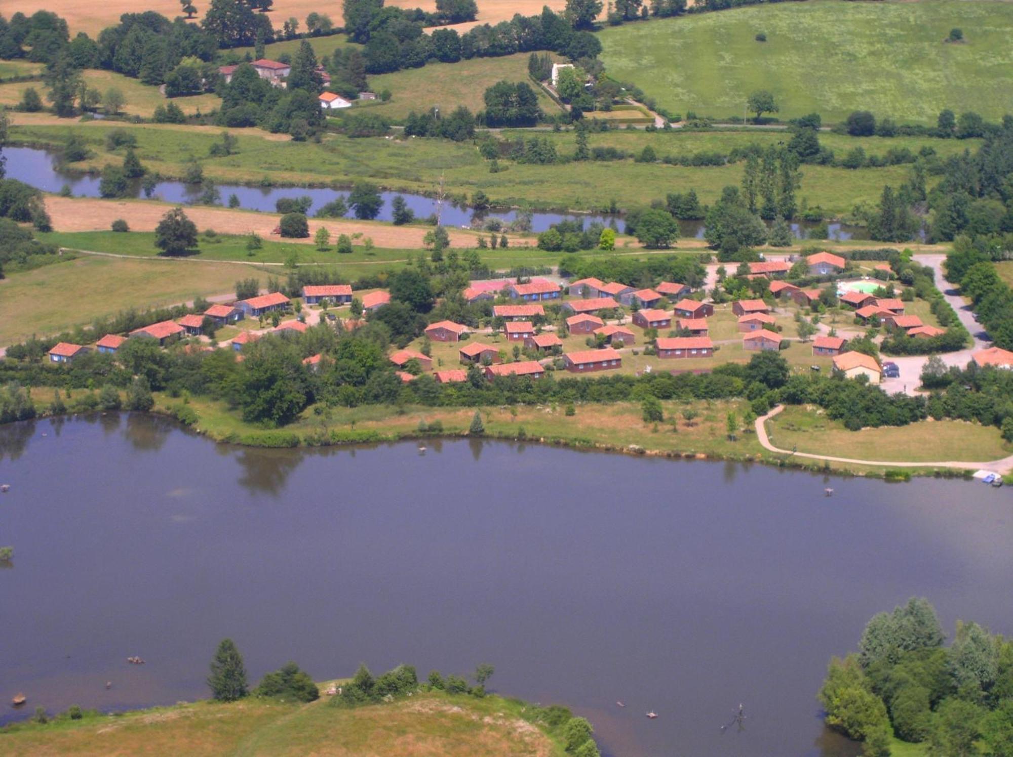 Pescalis Residence Les Maisons Du Lac Moncoutant ภายนอก รูปภาพ